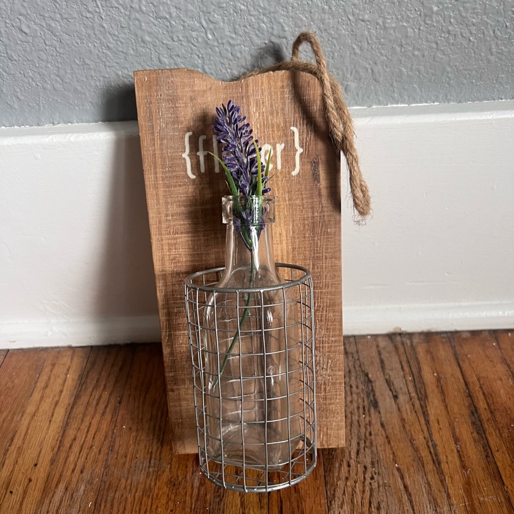 Cute Flower Hanging Sign